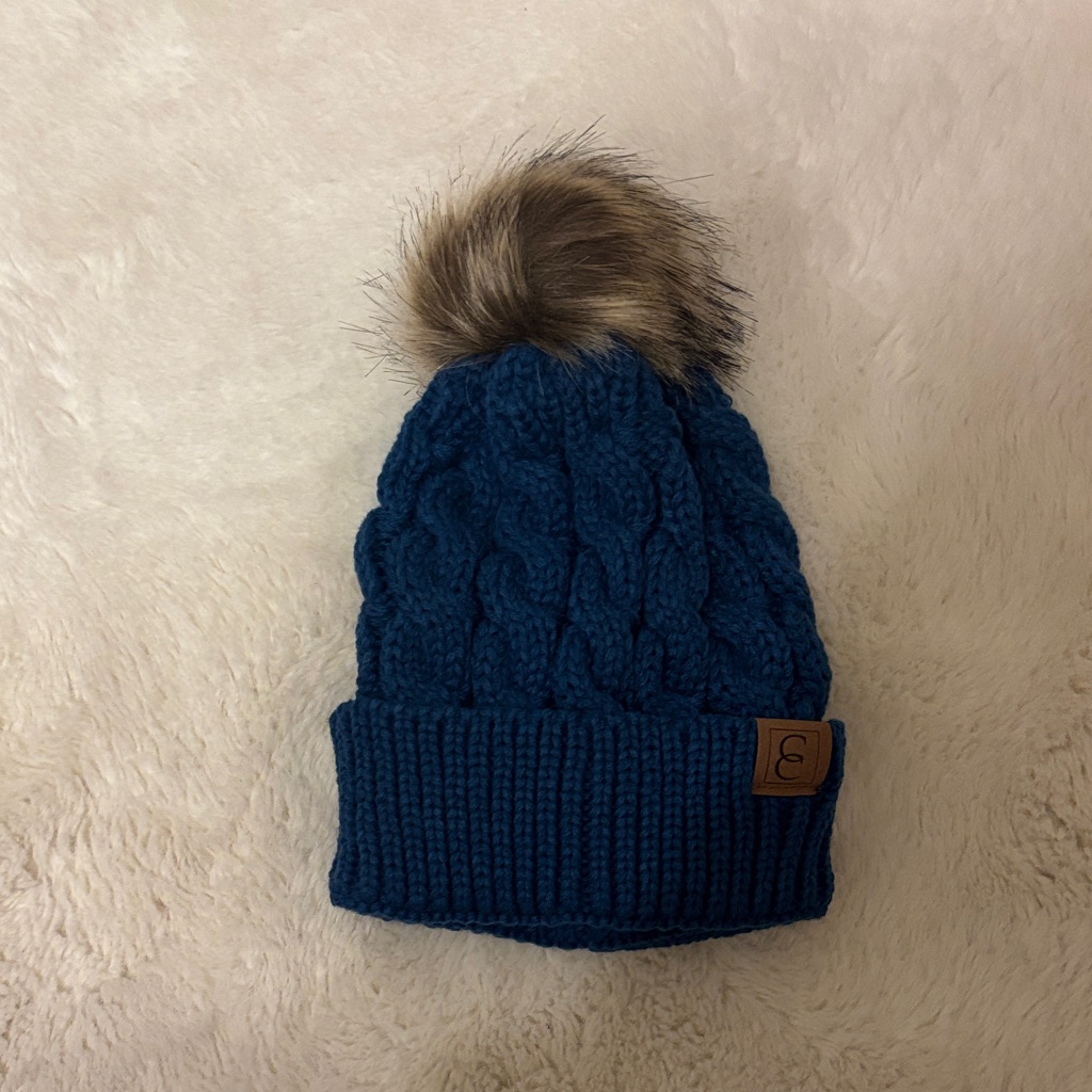 Cozy Blue Knit Pom-Pom Beanie For Woman